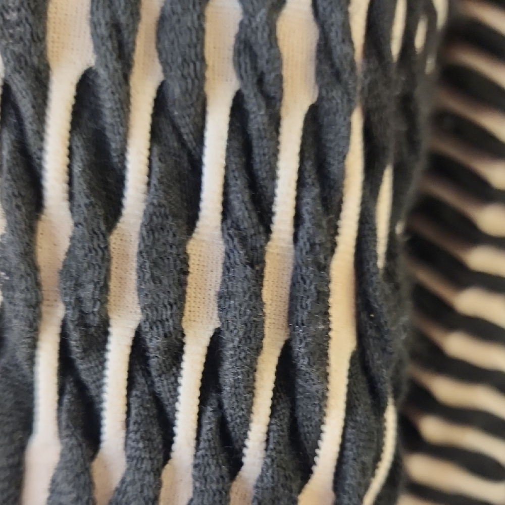 IC COLLECTION Black and Cream Striped Jacket - Picture 5 of 11